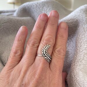 Sterling Silver Curved Fern Long Leave Design unique stacking ring